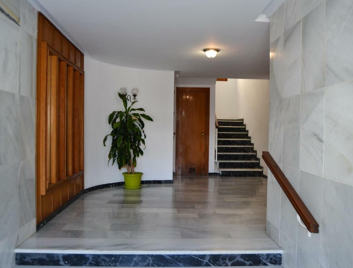 Stor Vaning I Caleta Hamn Apartman Torre Del Mar Kültér fotó